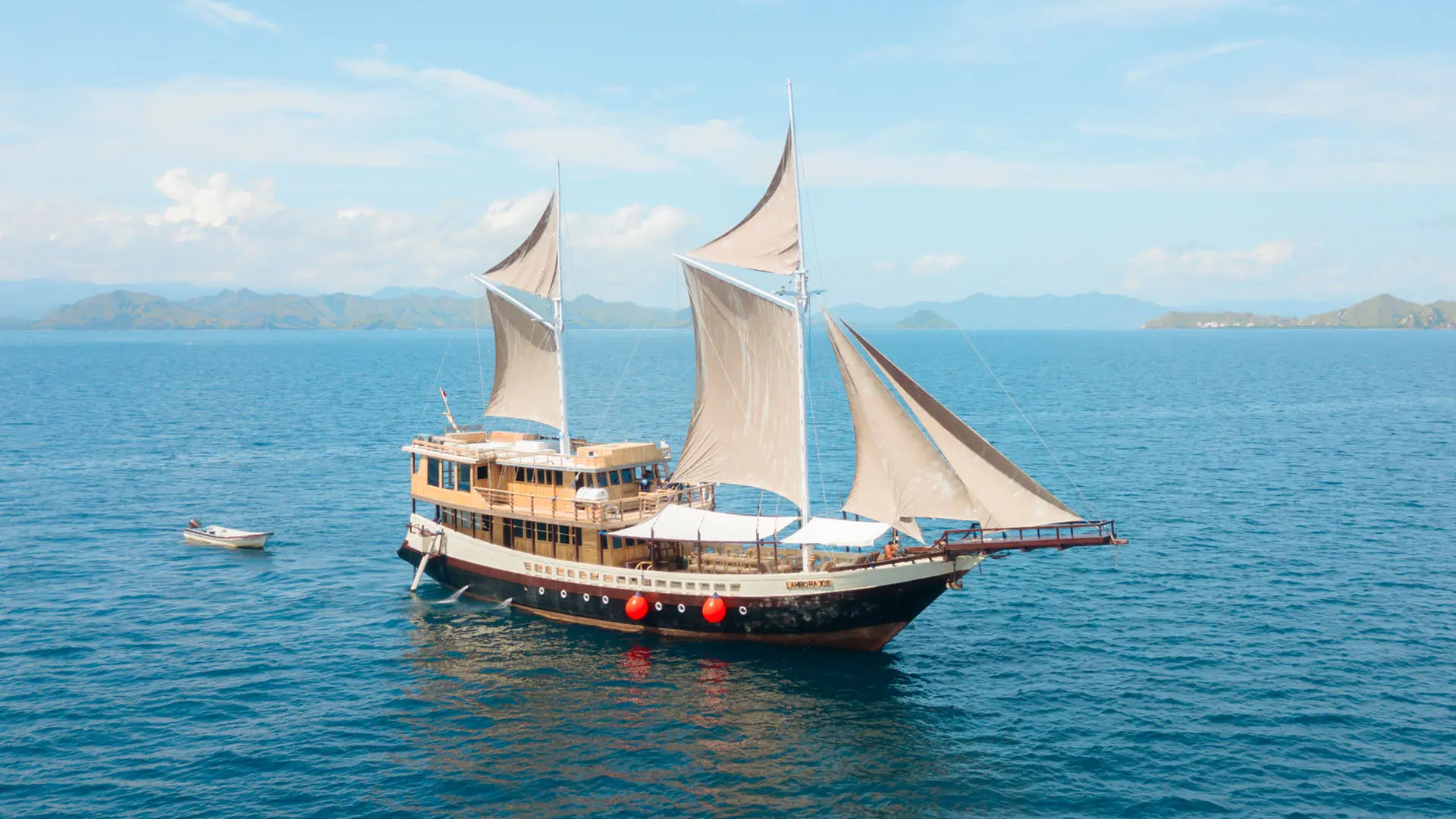 Lamborajo II|Superior bathroom Lamborajo II-a|Superior bathroom Lamborajo II-b|Superior bedroom Lamborajo II-a|Superior bedroom Lamborajo II-b|Superior bedroom Lamborajo II-c|Family Ocean bathroom Lamborajo II|Family Ocean bedroom Lamborajo II-a|Family Ocean bedroom Lamborajo II-b|Family Ocean bedroom Lamborajo II-c|Family Ocean bedroom Lamborajo II-d|Master Ocean bathroom Lamborajo II|Master Ocean bedroom Lamborajo II-a|Master Ocean bedroom Lamborajo II-b|Master Ocean bedroom Lamborajo II-c|Master Ocean bedroom Lamborajo II-d|Indoor Dinning-a|Indoor Dinning-b|Jacuzzi-a|Jacuzzi-b|Karaoke set|Lamborajo II Cruise|Lamborajo II Liveaboard|Outdoor Dinning-a|Outdoor Dinning-b|Outdoor Dinning-c|Phinisi Lamborajo II|Relax Area||||||||||||||||||||||||||||||||||||||||||||||||||||||